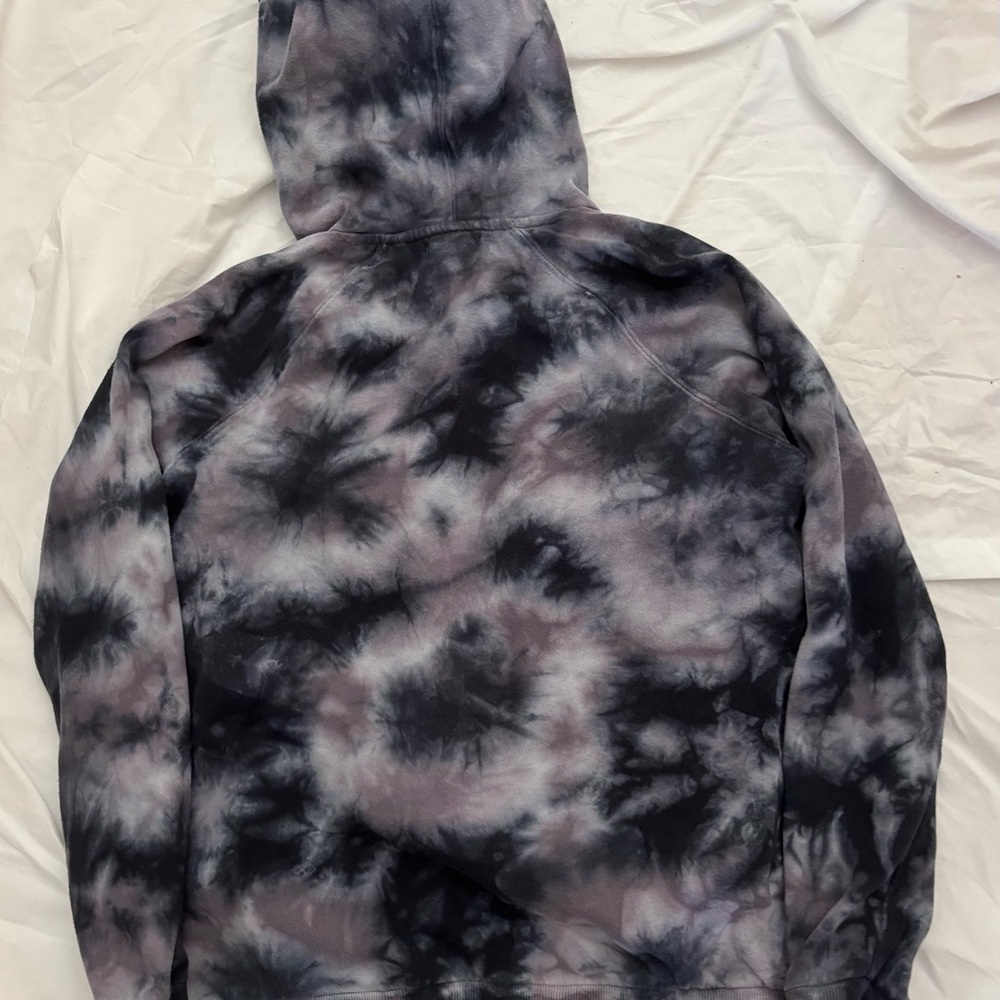 Hot Topic Skull Hoodie - Picture 4 of 4